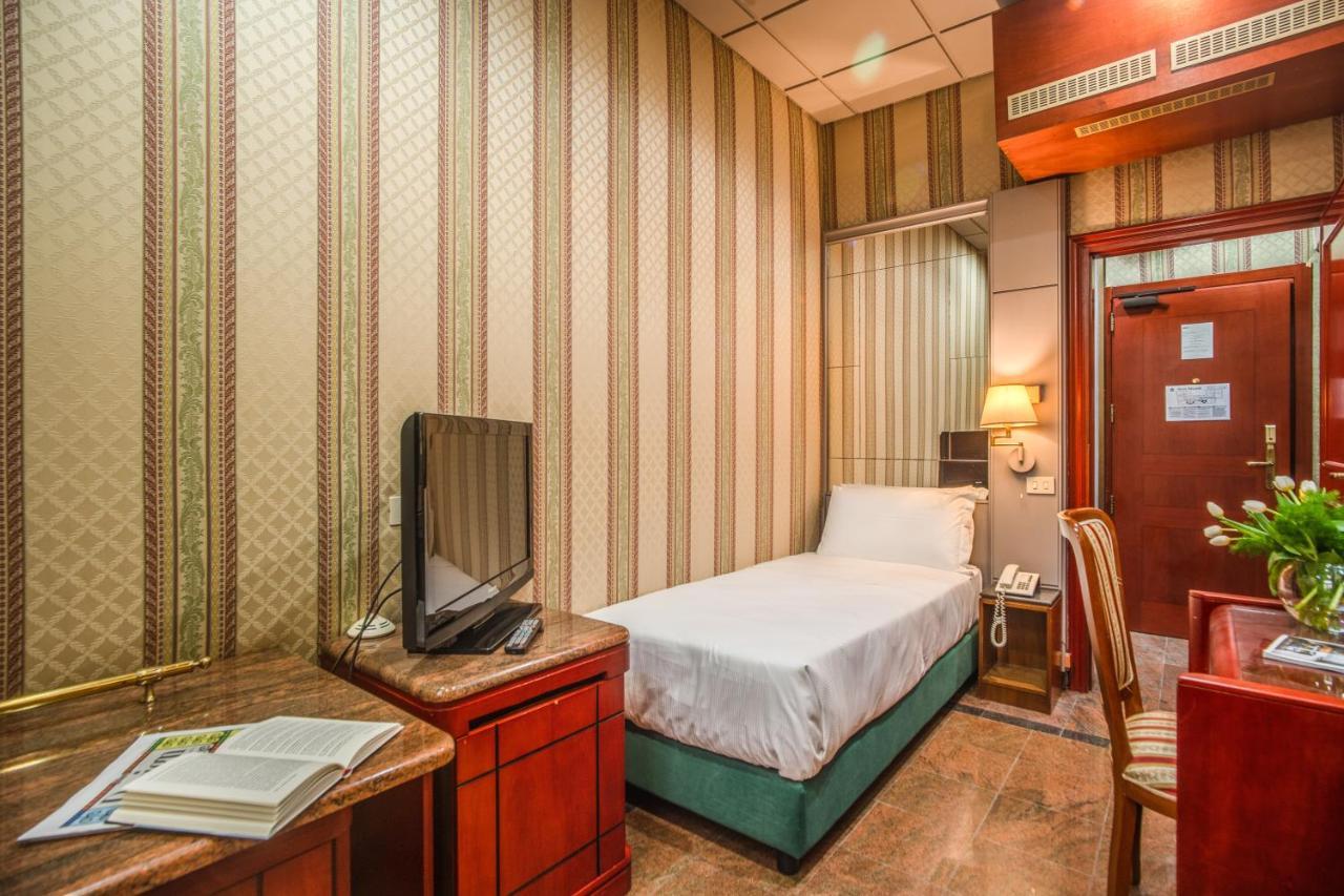 Castro Pretorio Easy Rooms Rome Luaran gambar