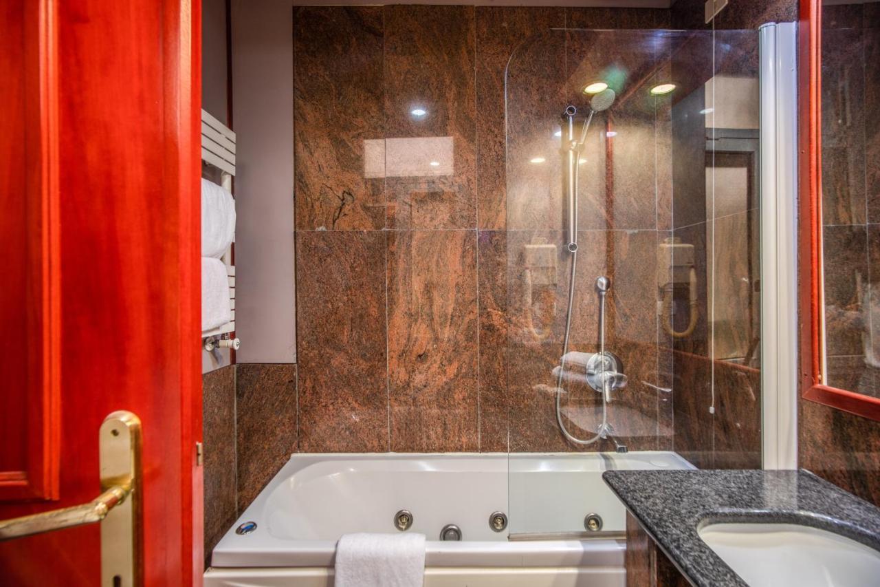 Castro Pretorio Easy Rooms Rome Luaran gambar